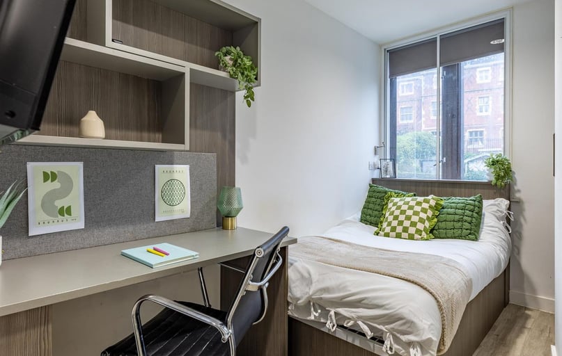 Colston Avenue, City Centre, Bristol - Image 1